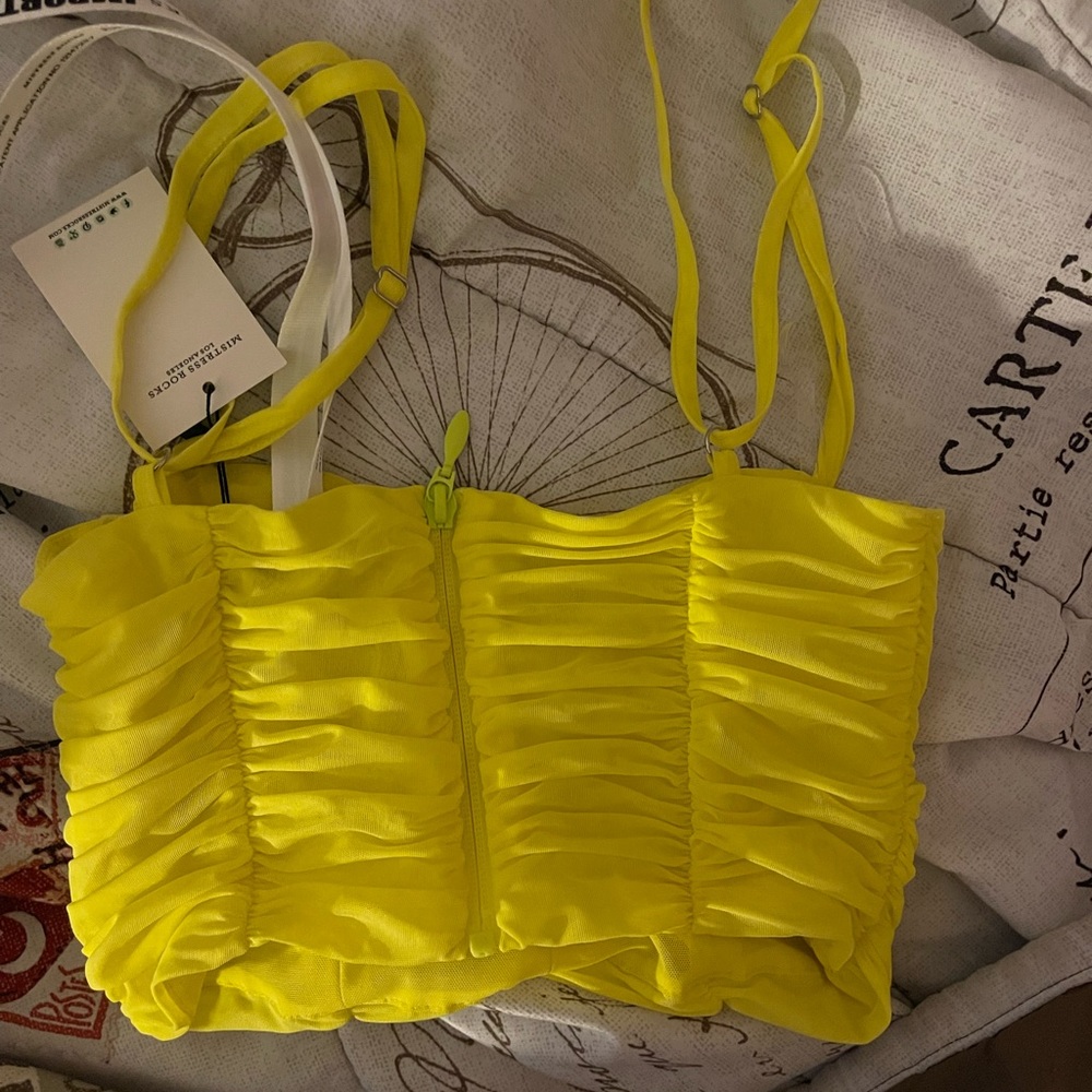 lime green cropped tank